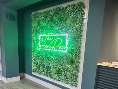 Green Room-02 Green Room-02